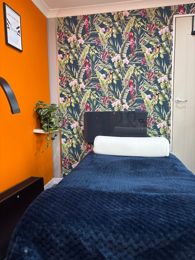 85 The Beauty Garage — beauty-salons in Fareham